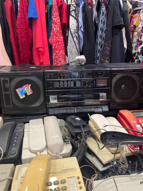 vintage Fisher PH-W801 Surround Sound Boombox - electric*