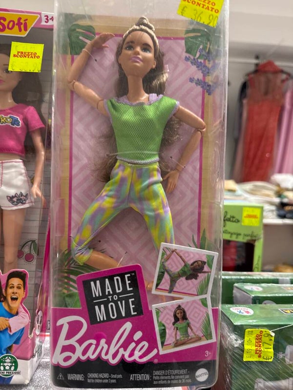 Barbie Made to Move Doll - Toys***