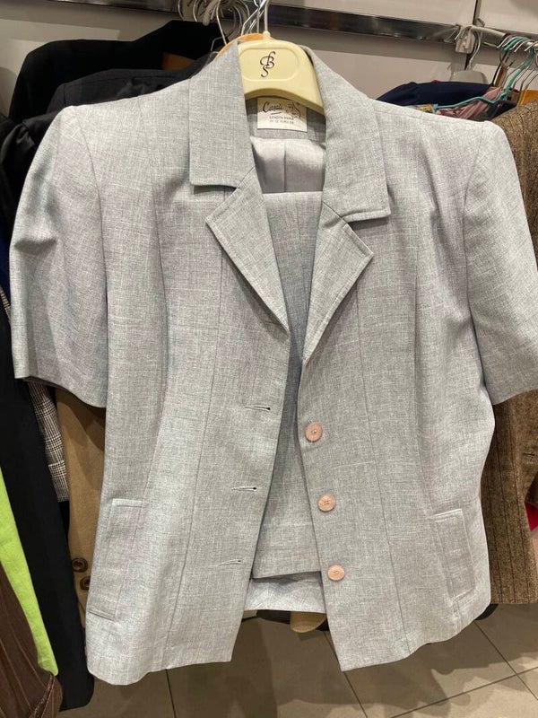 Short sleeve blazer set size 12- Women Clothes ***