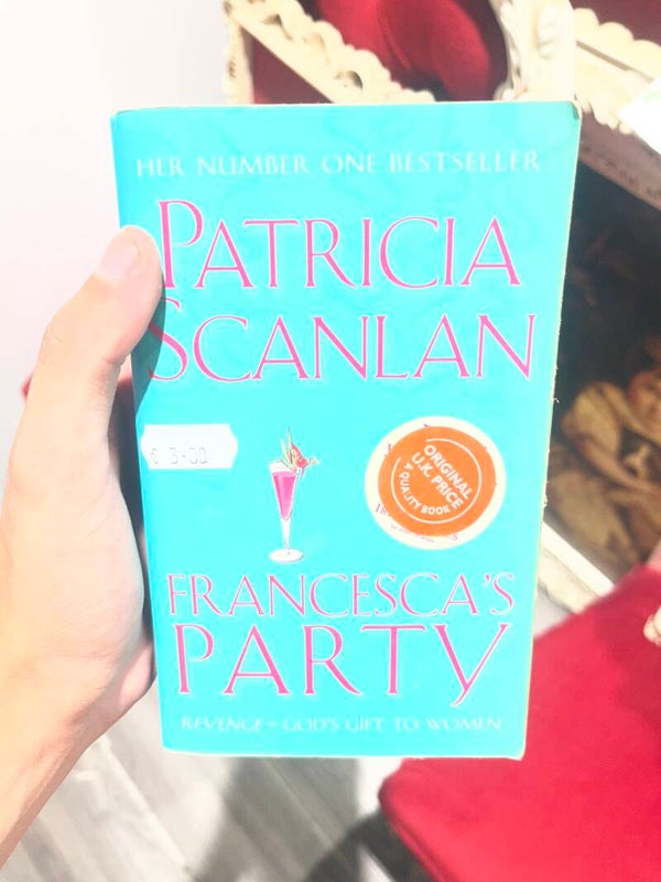 Francesca’s party - books*