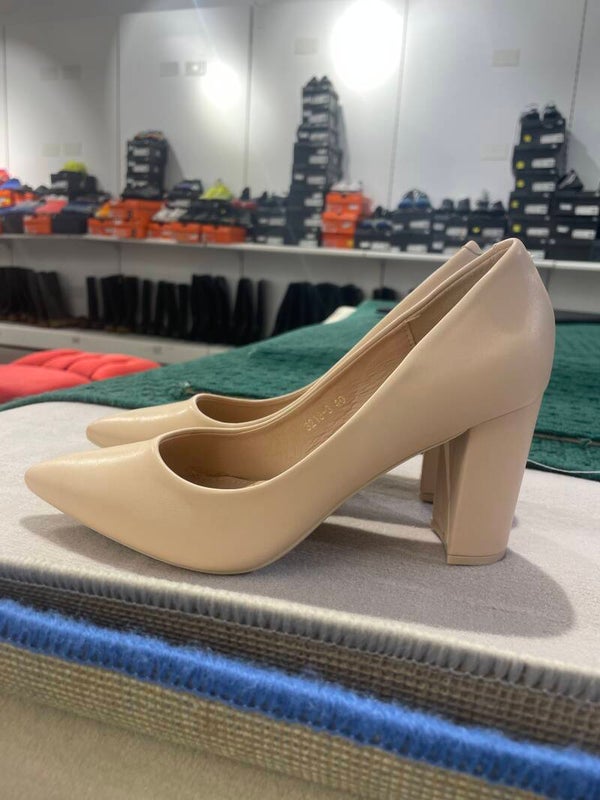 Woman High Heels - Size 40 - Shoes**