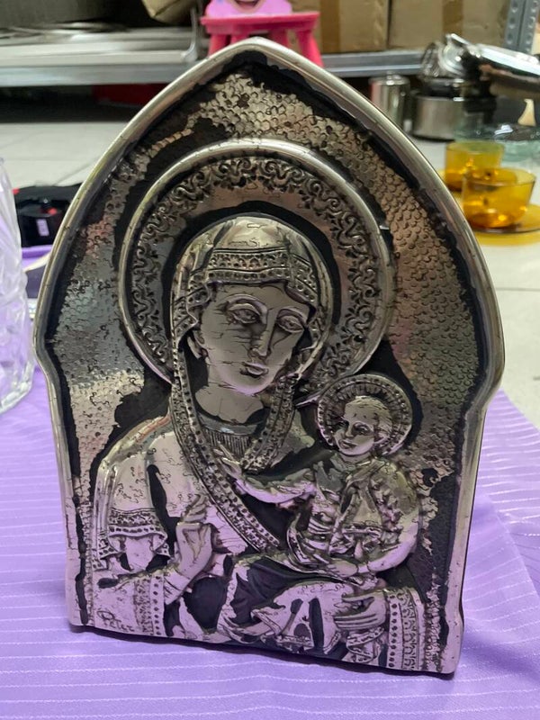 Virgin Mary & Child- Religious ***