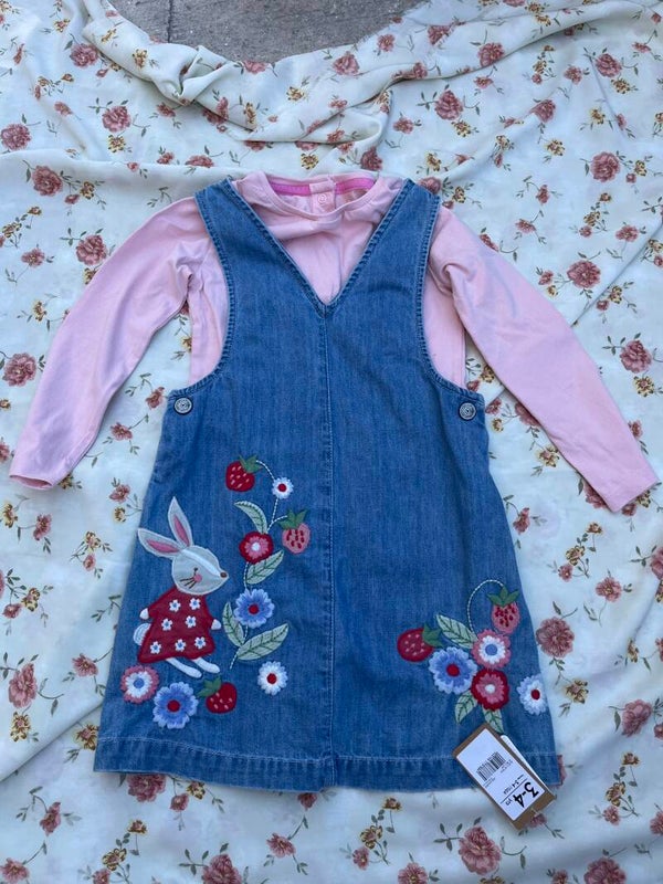 Girls Brand New Dress -Size 3-4 Years