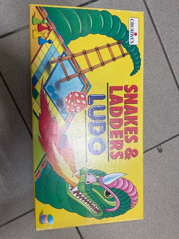 Snake& ladders- Toys***