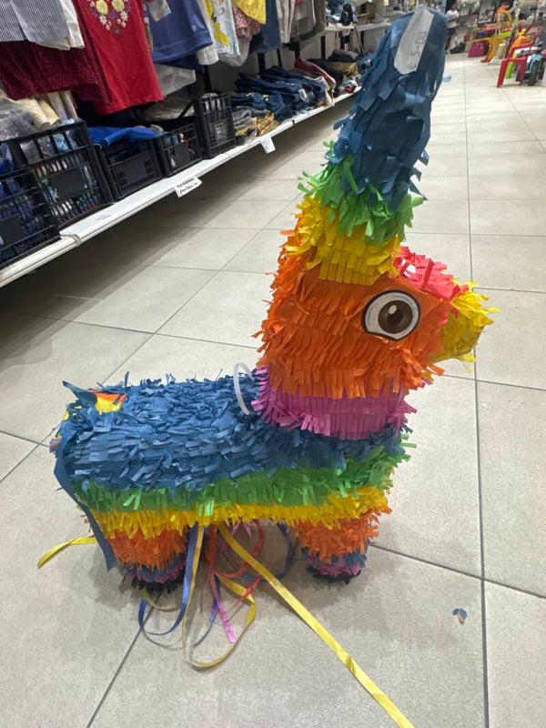 Piñata- crafts*