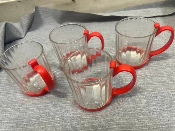 Plastic Handle Glass Mugs - €1 Each - Mugs