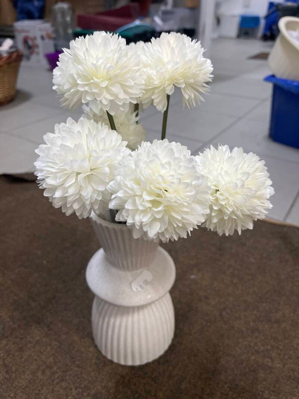 Flower vase- vase ***