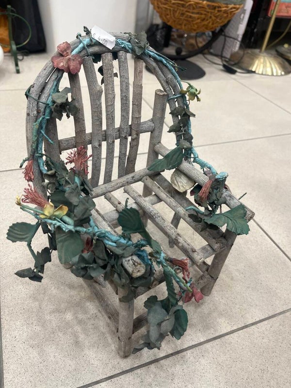 Rustic twig chair- Decor***