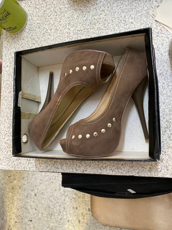 Women Stilleto - Brand New - Size 38