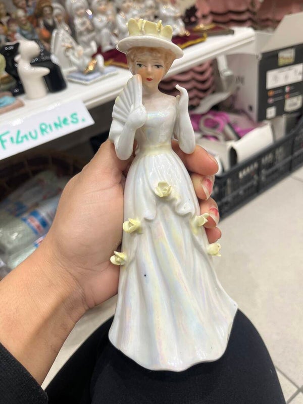 Royal Doulton Porcelain Lady - Figurines