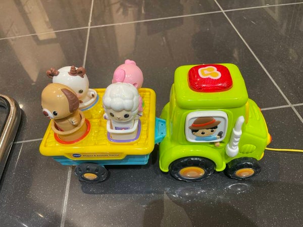 VTech Sort & Wiggle Tractor - Toys
