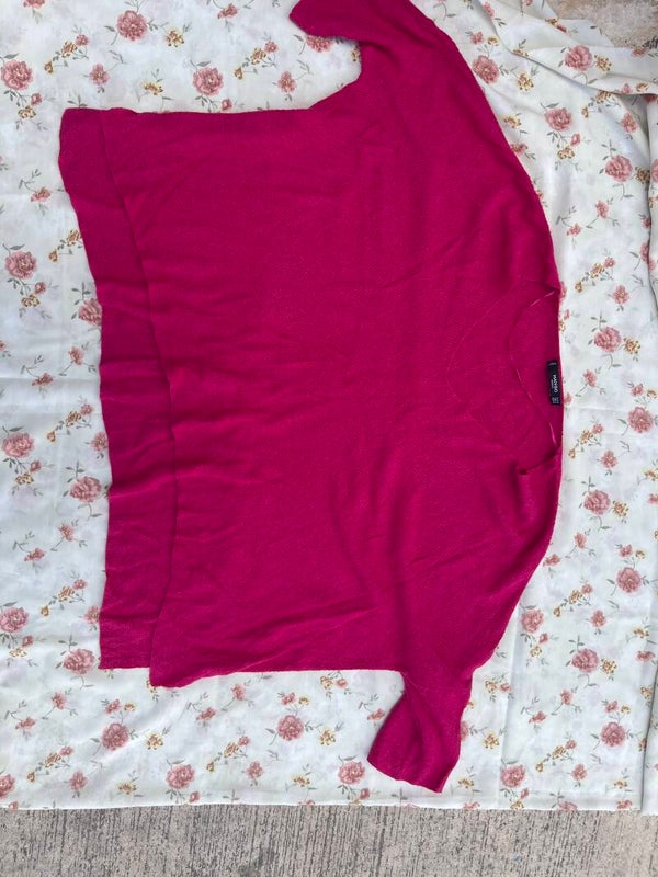 Women loose-knit sweater medium size