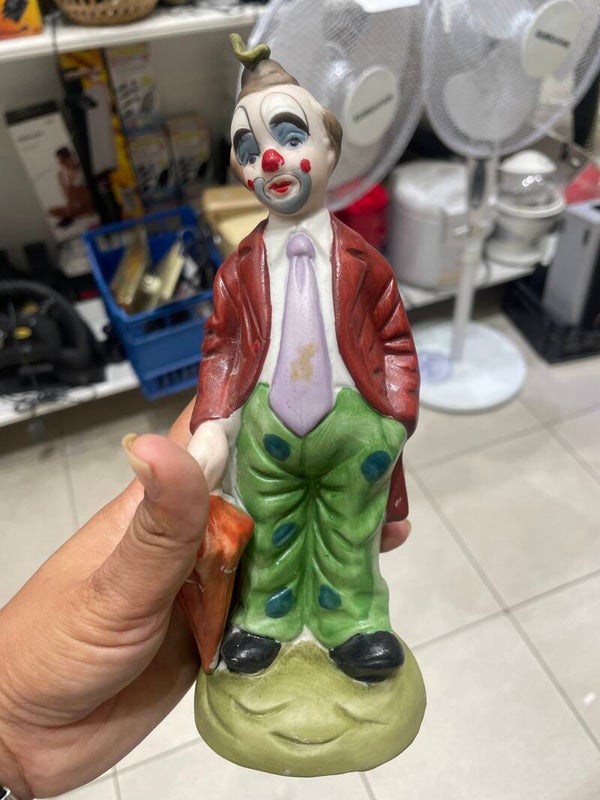 Porcelain Clown - Figurines