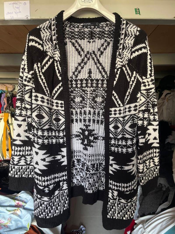 Women Cardigan- Large Size ****