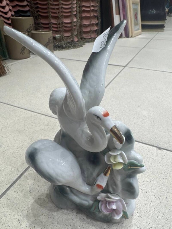 Porcelain Swan Figurine - Figurines