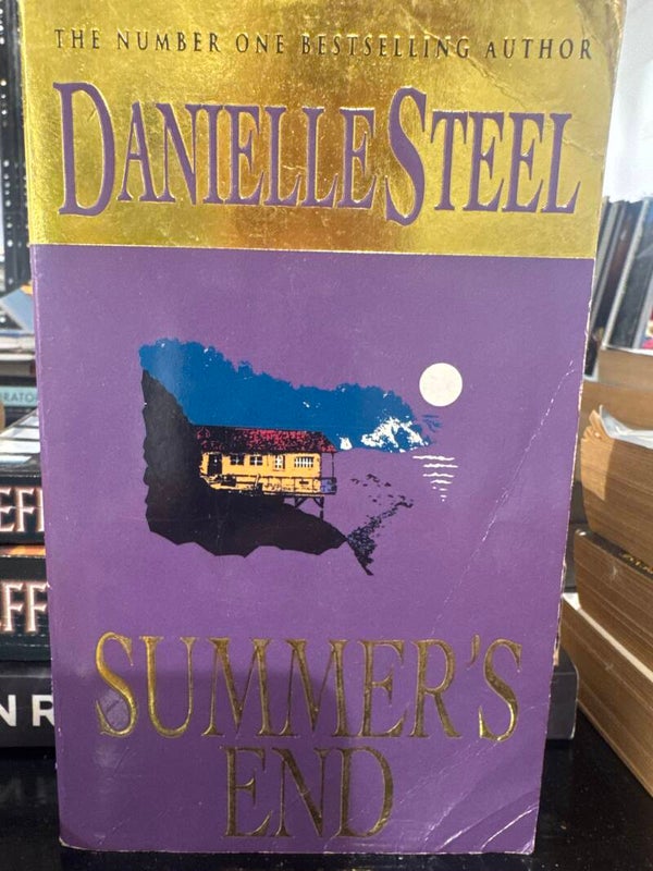 Summer’s End - Danielle Steel - Books**