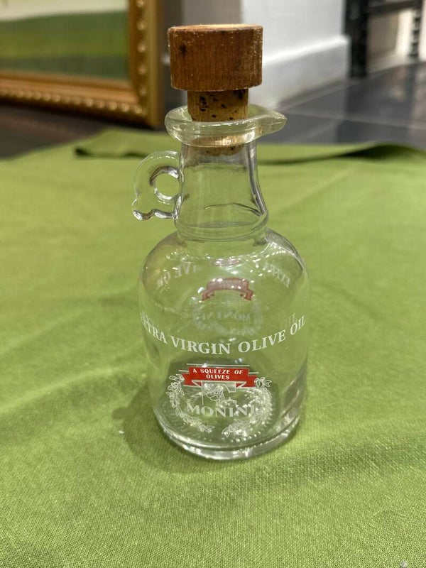 Olive oil glass bottle- Supplies ***