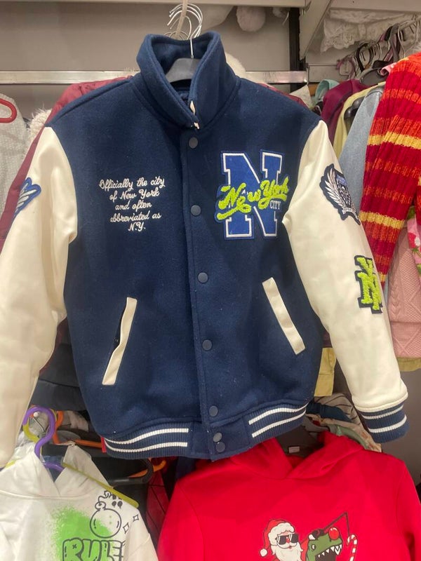 Boys jacket - Size 8/9 years***