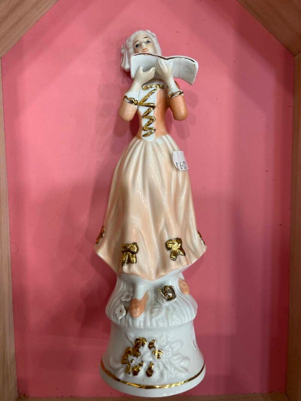 Two Pairs - Figurines