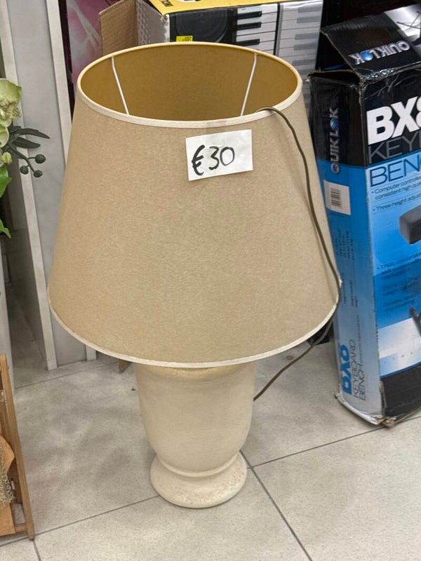 Large Lamp - Decor*