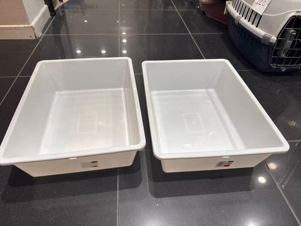Plastic utility tray- Supplies ***
