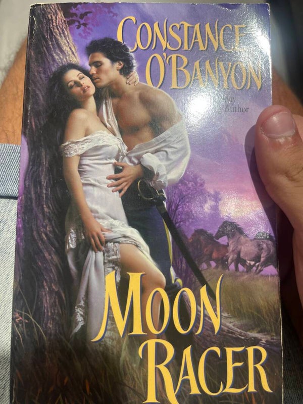 Moon Racer - Romance - Books