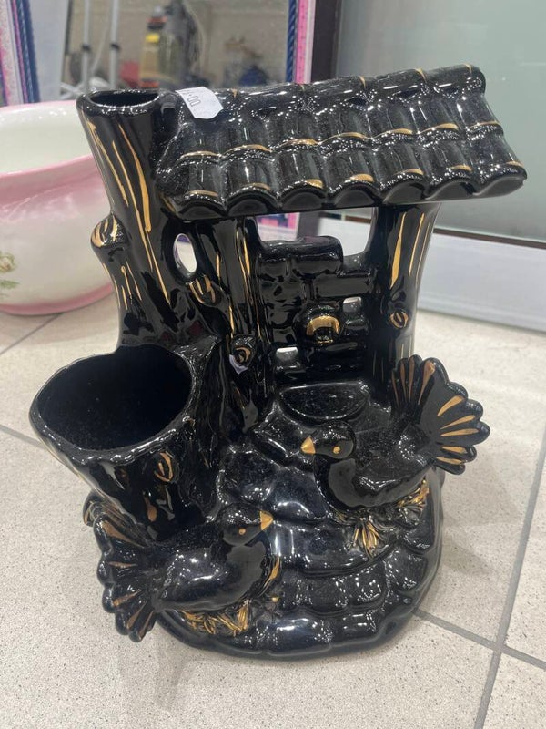 Black & Gold Porcelain Desk Accessory - Decor