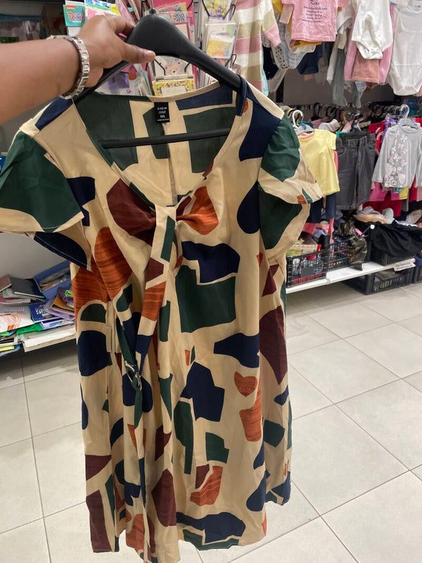 Women’s Dress - Size :-XL**