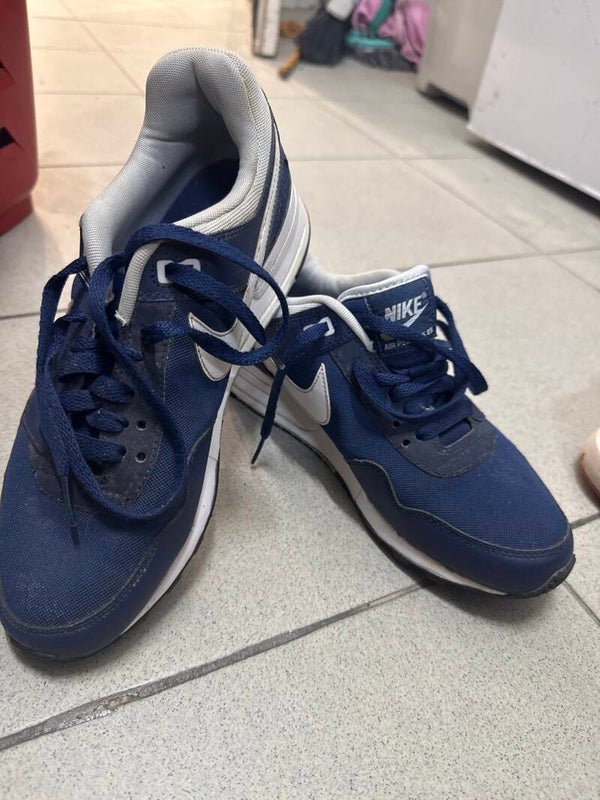 Nike shoes size 40- Shoes ***