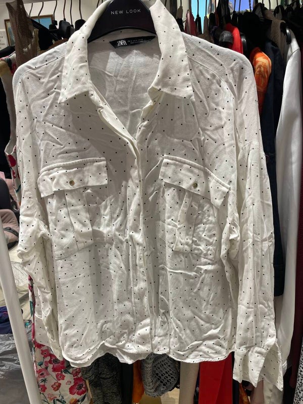 Women’s Shirt - Size :- M ***