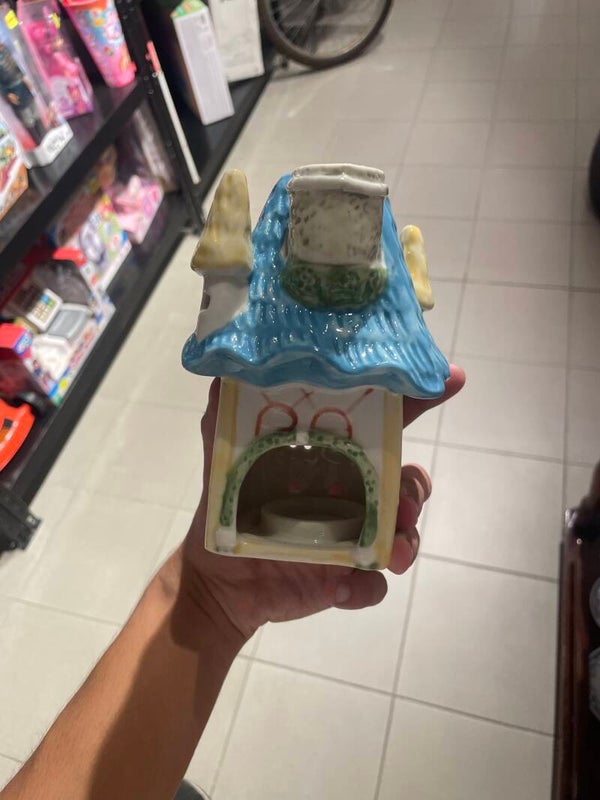charming ceramic cottage tea light candle holder - Decor*
