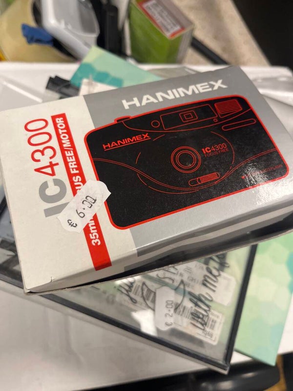 Hanimex Vintage Camera - Collectibles*