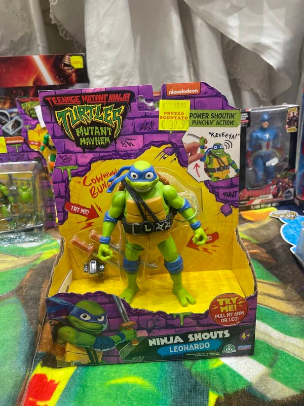 Teenage Mutant Ninga Turtles Leonardo Action figure - toys***