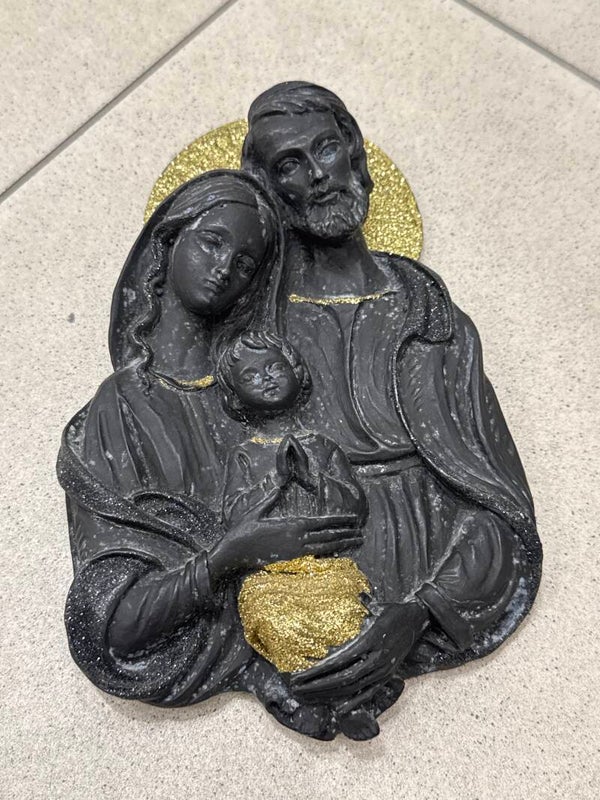 Holy Family wall hanging plaque- Decor ***
