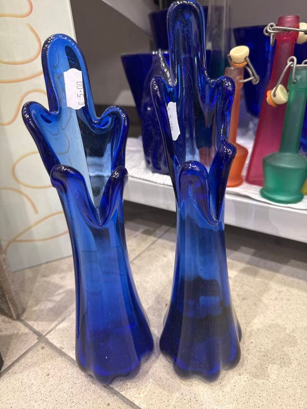 MCM 5 Finger Swung Glass Vase - €5 Each - Decor