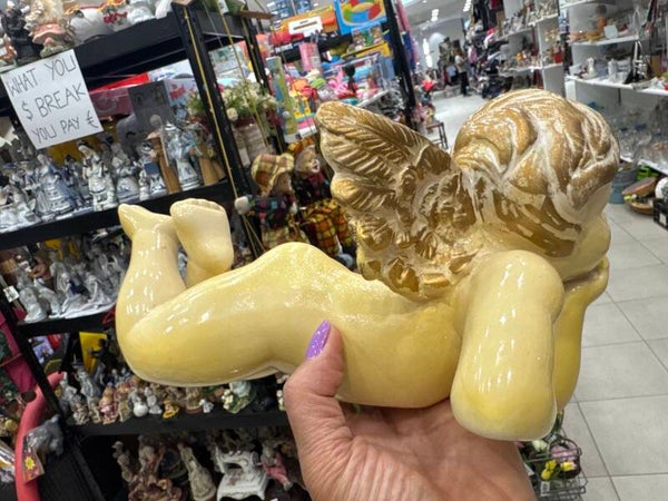 Angel cherub figurine- Figurines ***