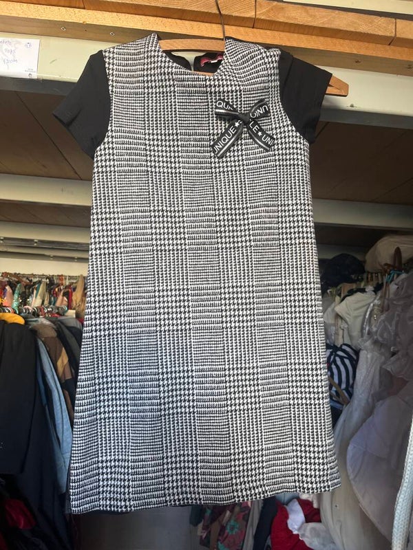 Girls Dress - Size 11/12 Years