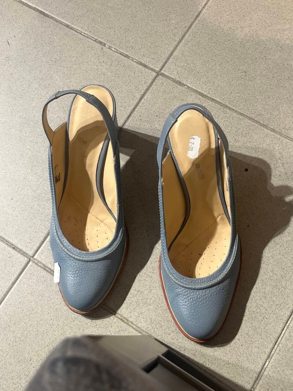 Clarks Women shoes - size: 42*