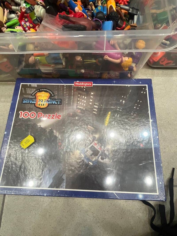 100 puzzle Space Precinct - games*