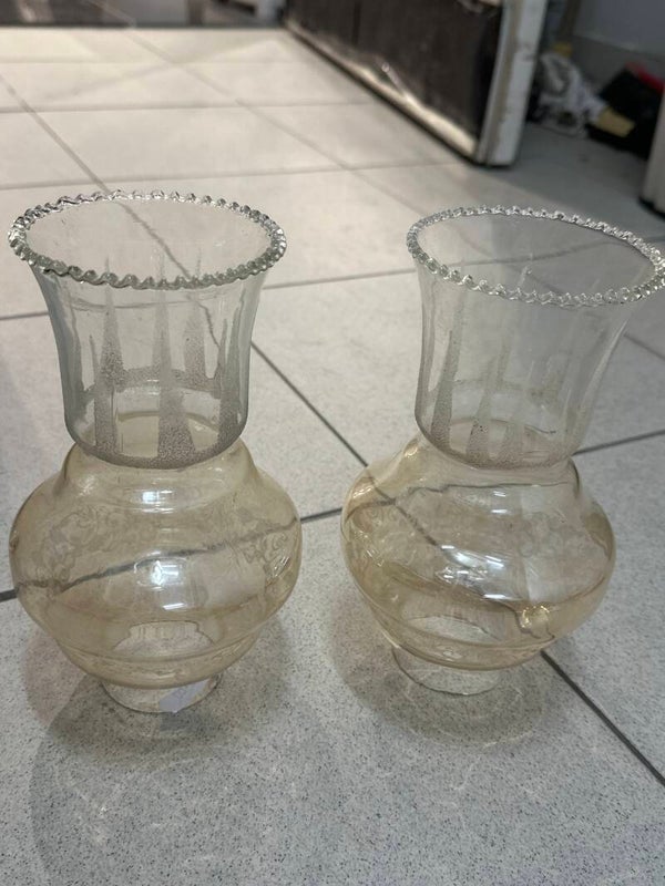 Vintage clear glass lamp- Supplies ***