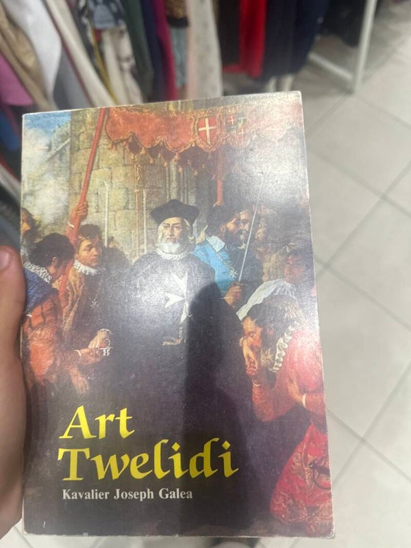 Art Twelidi - Books*