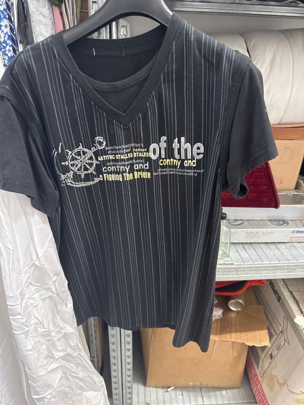 Men T-Shirt - Size L