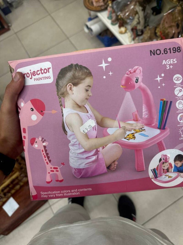 Projector painting - toys*