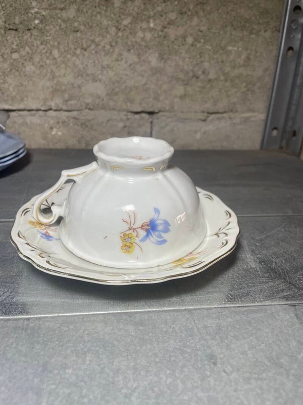 Teacup And Saucer-glasses *