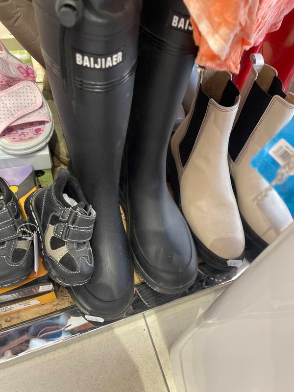 Women Boots - Size 39