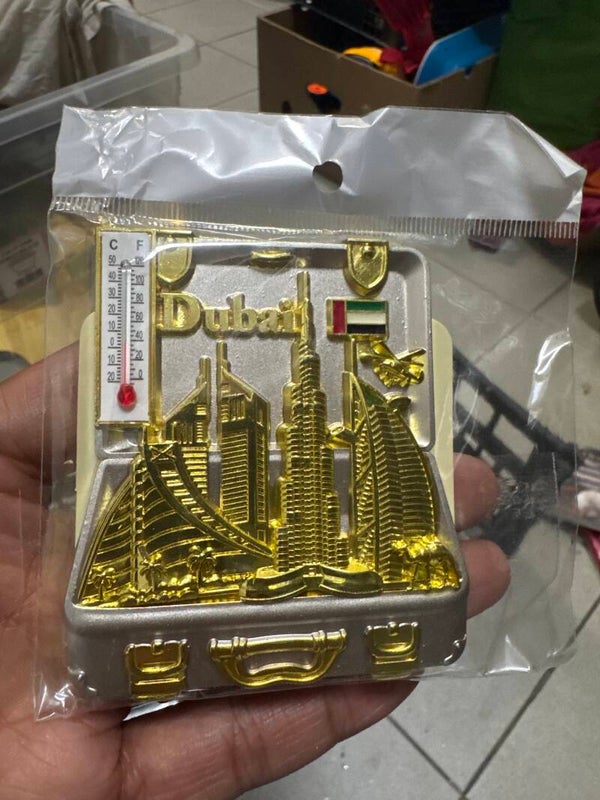 Dubai Temperature Magnet - Collectibles