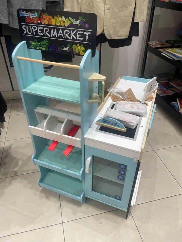 Brand New Wooden Supermarket - New - Toys***