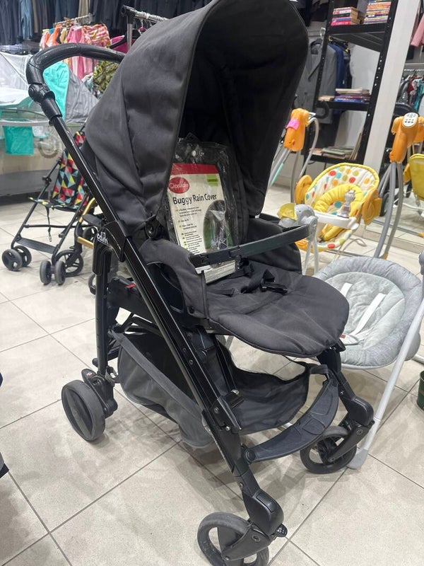 Black lightweight umbrella stroller (buggy)-**