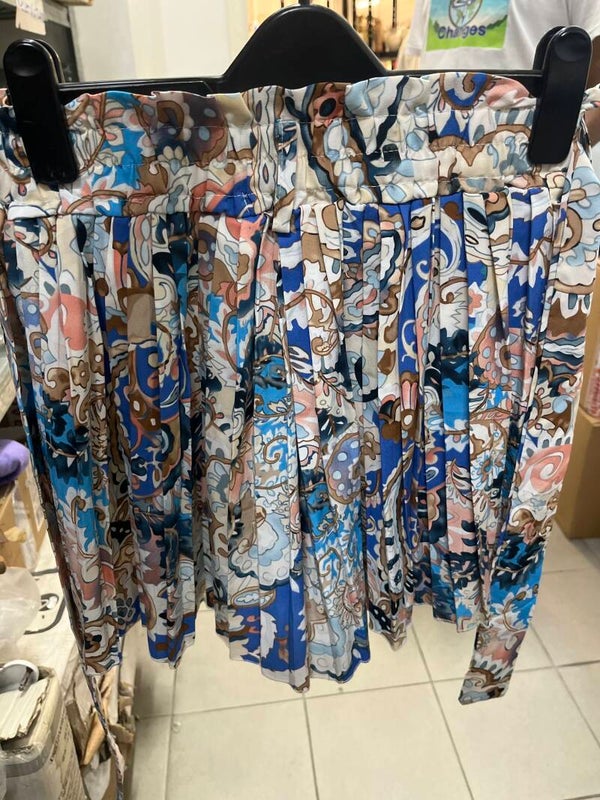 Women Skirt - Size L / XL