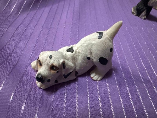 Dogs- Figurines ***